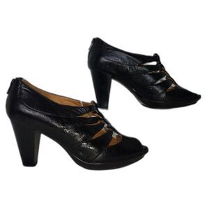 Indigo By Clarks Black Leather Open Toe Heels Womens Size 8.5